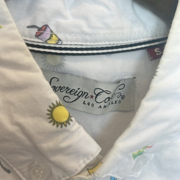 Sovereign Codes Men’s Size Small Tourist Surfer Print Short Sleeve Novelty Shirt - Picture 2 of 5